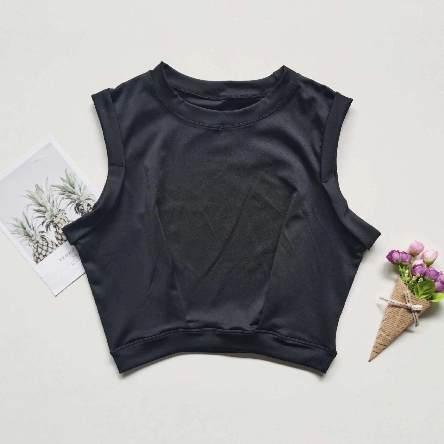 Sleeveless Vest Crop-Top