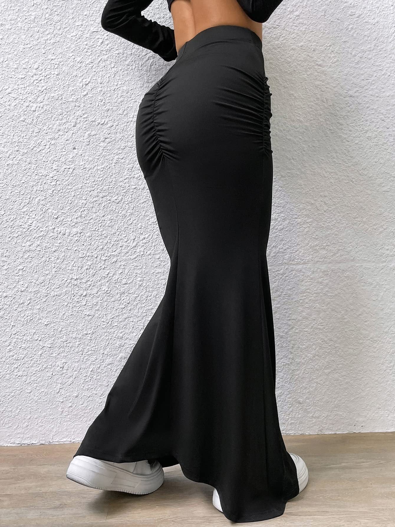Black/Brown Solid Color Knitted Fishtail Skirt