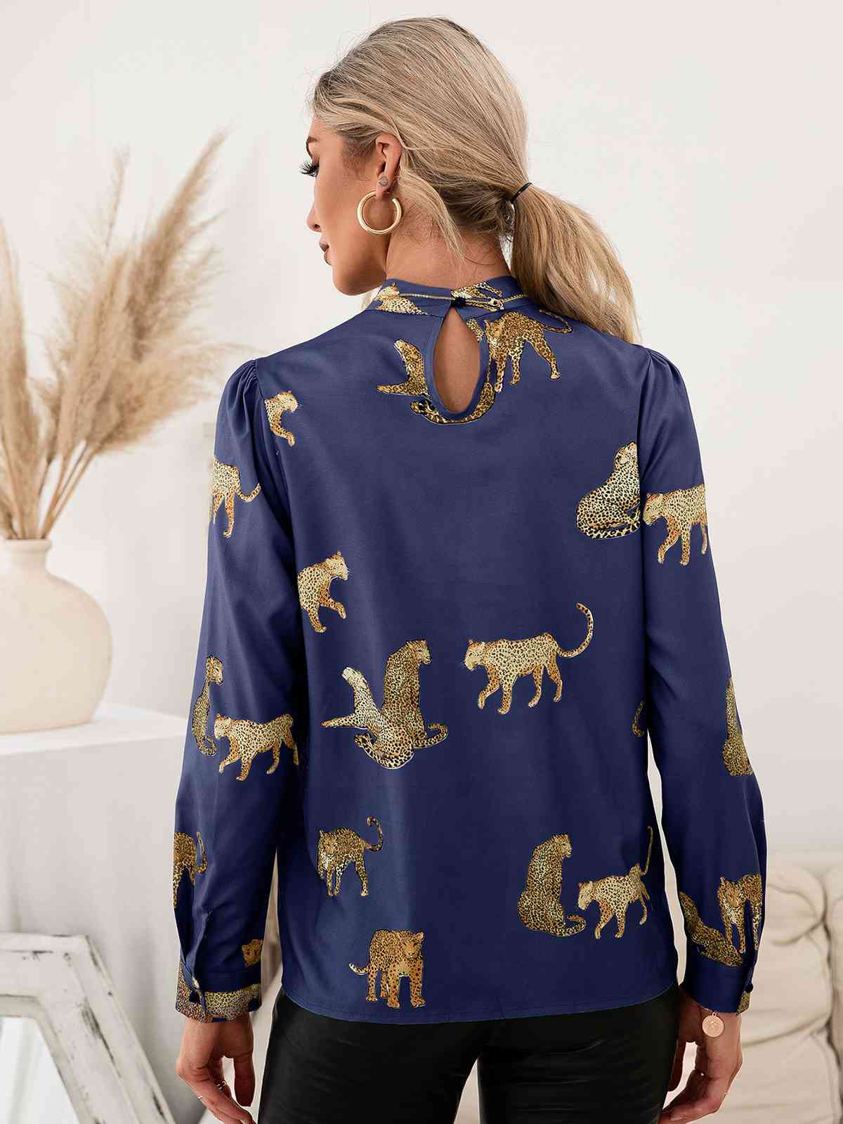 Leopard Graphics - Mock Neck Puff Sleeve Blouse (7501318488152)