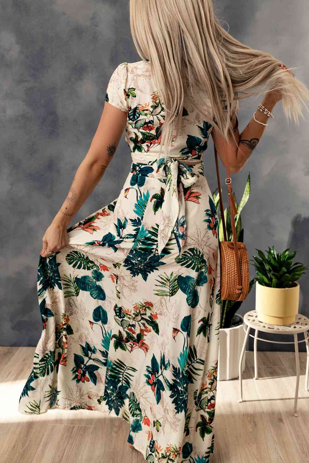 Tropical - Print Crop Top & Maxi Skirt Set (7501480656984)