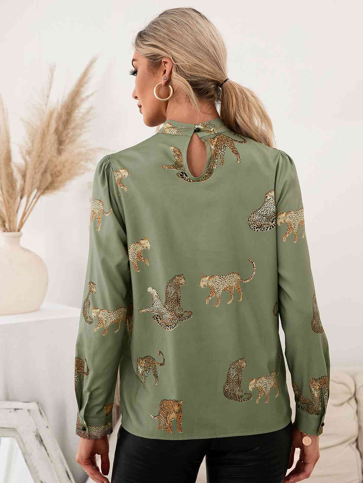 Leopard Graphics - Mock Neck Puff Sleeve Blouse (7501318488152)