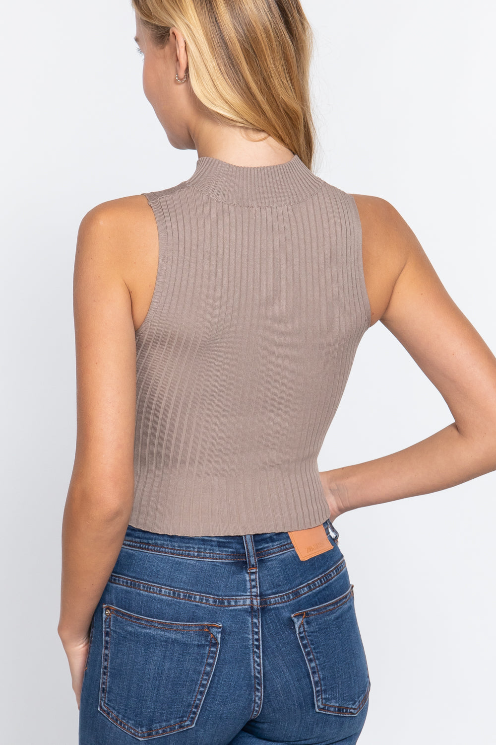 Sleeveless Ribbed Sweater Top With Zipper