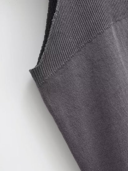 Round Neck Slim-Fit Sleeveless Knitted Shaped Vest Sweater