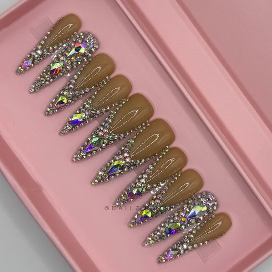 French Sunnie Beige Rhinestones Nails