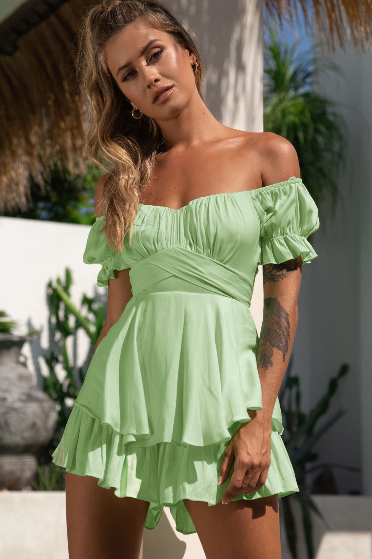 Solid Color Neck Lantern Ruffle Sleeves Romper