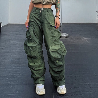Three-Dimensional Pockets Distressed Denim Jeans