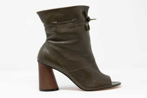 Self-Tie Leather Boots (7486146740312)