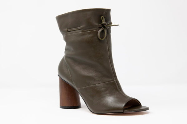 Self-Tie Leather Boots (7486146740312)