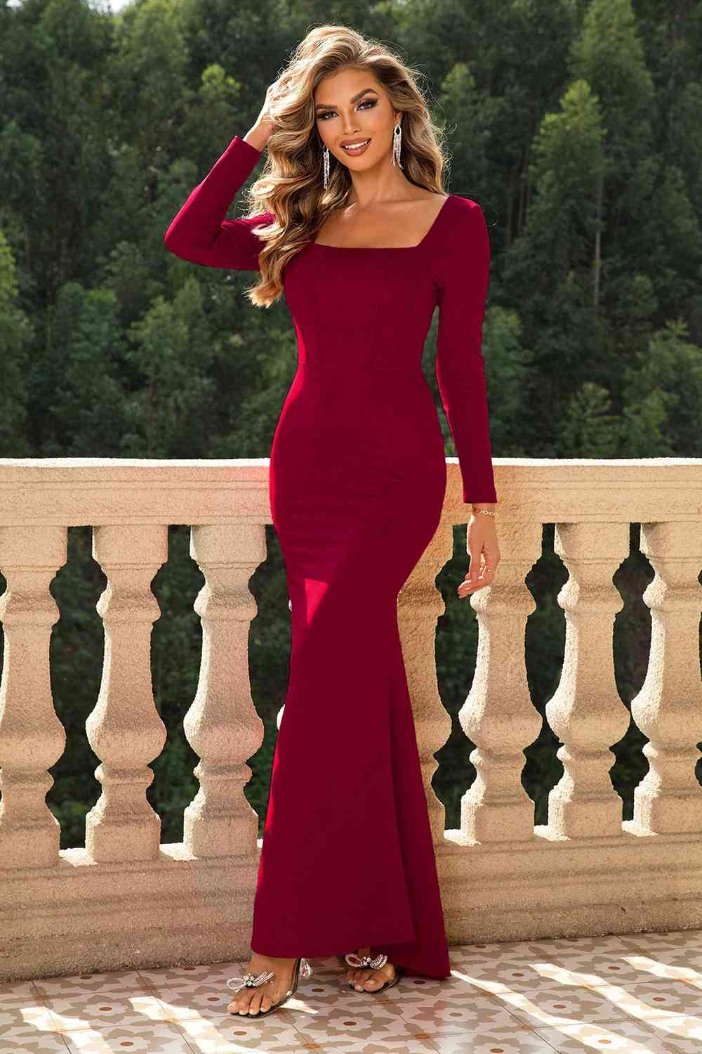 Square Neck Long Sleeves - Dress (7515522531416)