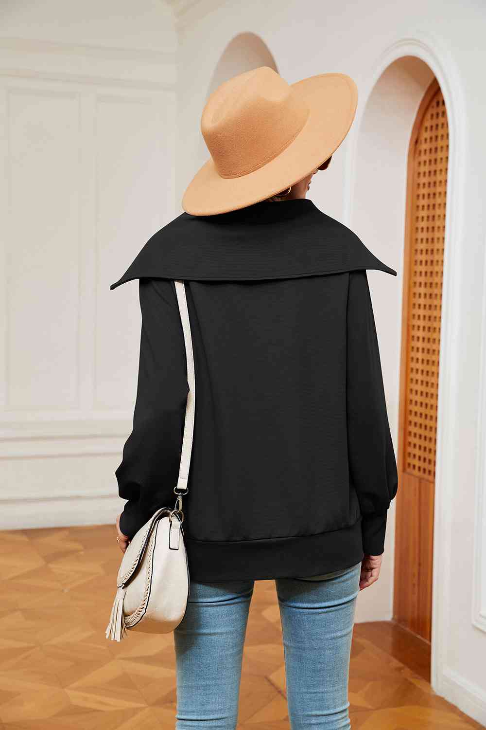 Collared - Half-Zip Collared Sweatshirt (7501332250712)