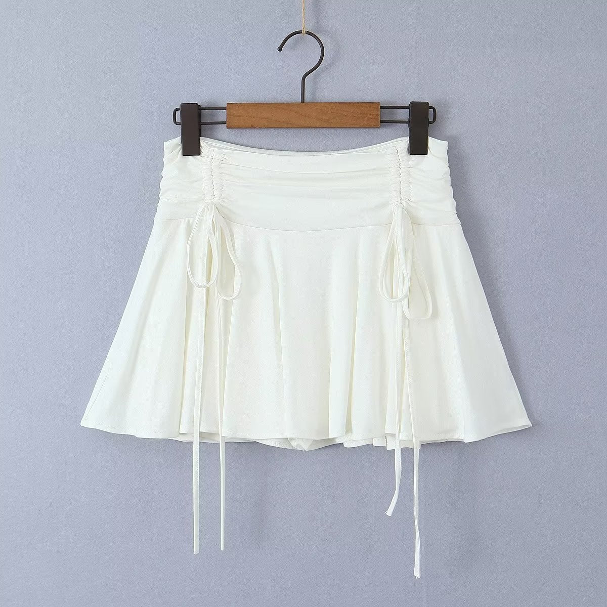 Lace-Up Low-Waist Pleated Side Skirt