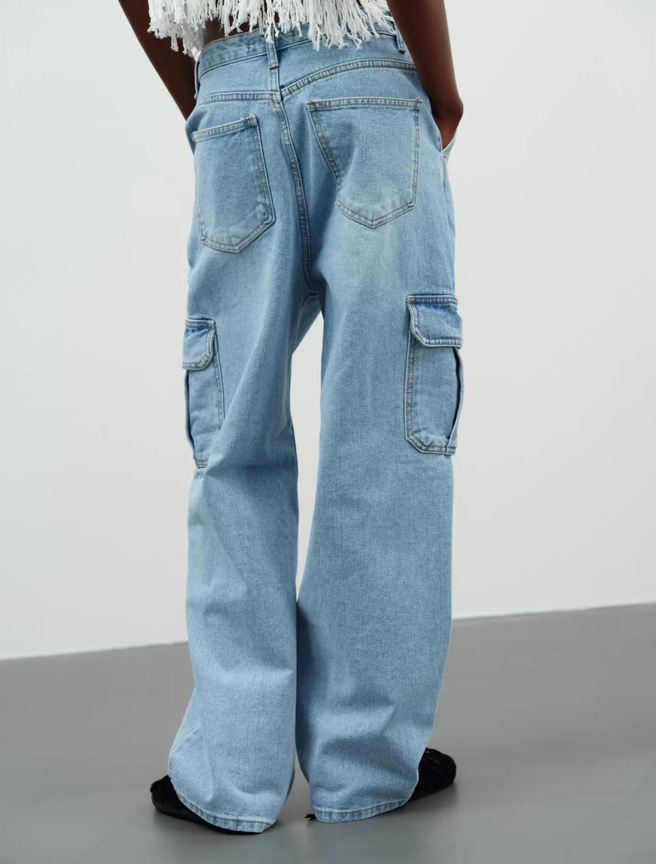 Straight-Pockets Cargo Denim Jeans