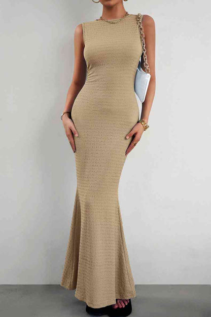 Sleeveless Maxi Fishtail Dress (7515554906200)