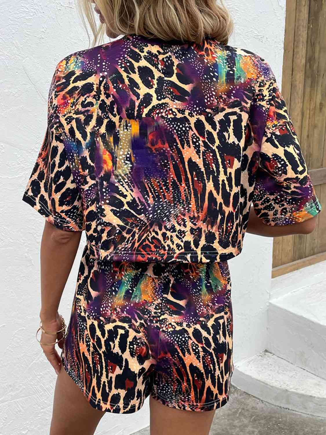 Printed Round Neck Dropped Shoulder Half Sleeve Top and Shorts Set (7501442744408)