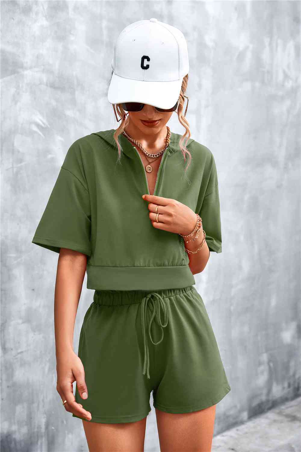 Half-Zip - Cropped Hooded T-Shirt and Shorts Set (7501483180120)
