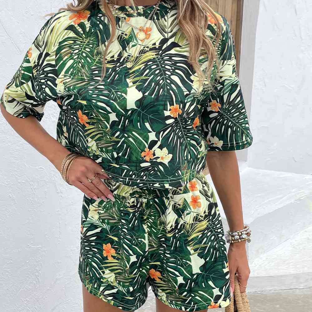 Just Justing - Floral Print Round Neck Dropped Shoulder Half Sleeve Top and Shorts Set (7501444907096)