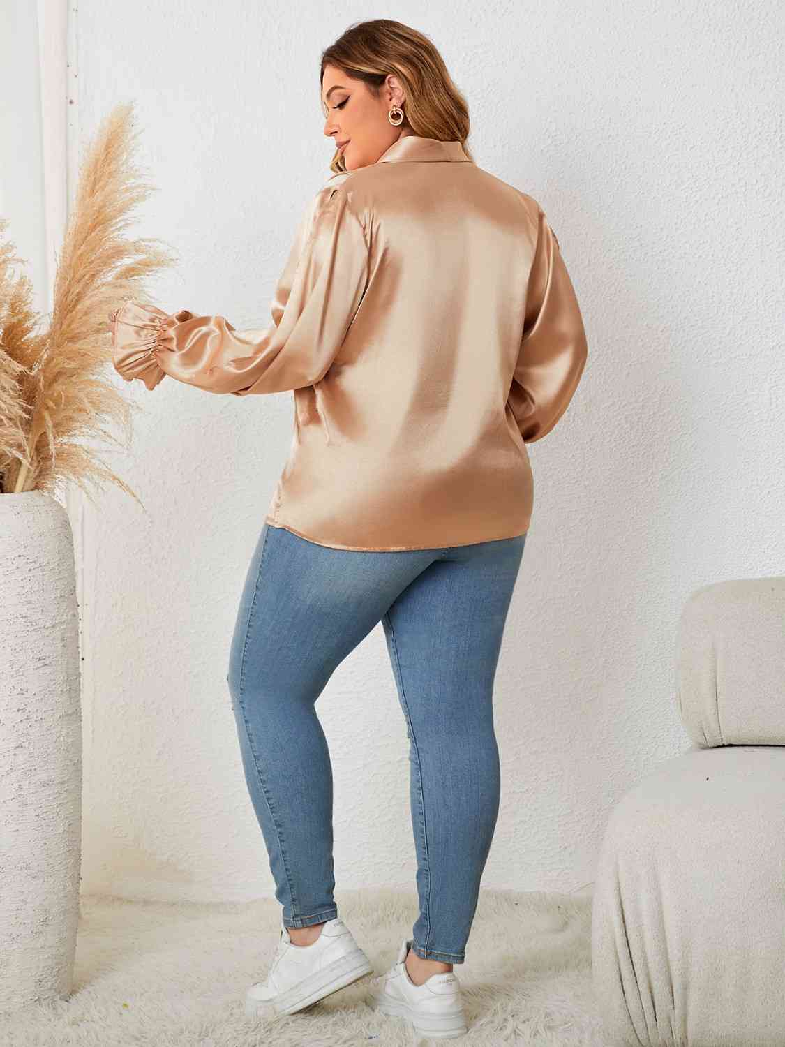 Plus-Size Surplice Neck Flounce Sleeve Blouse (7501328646232)