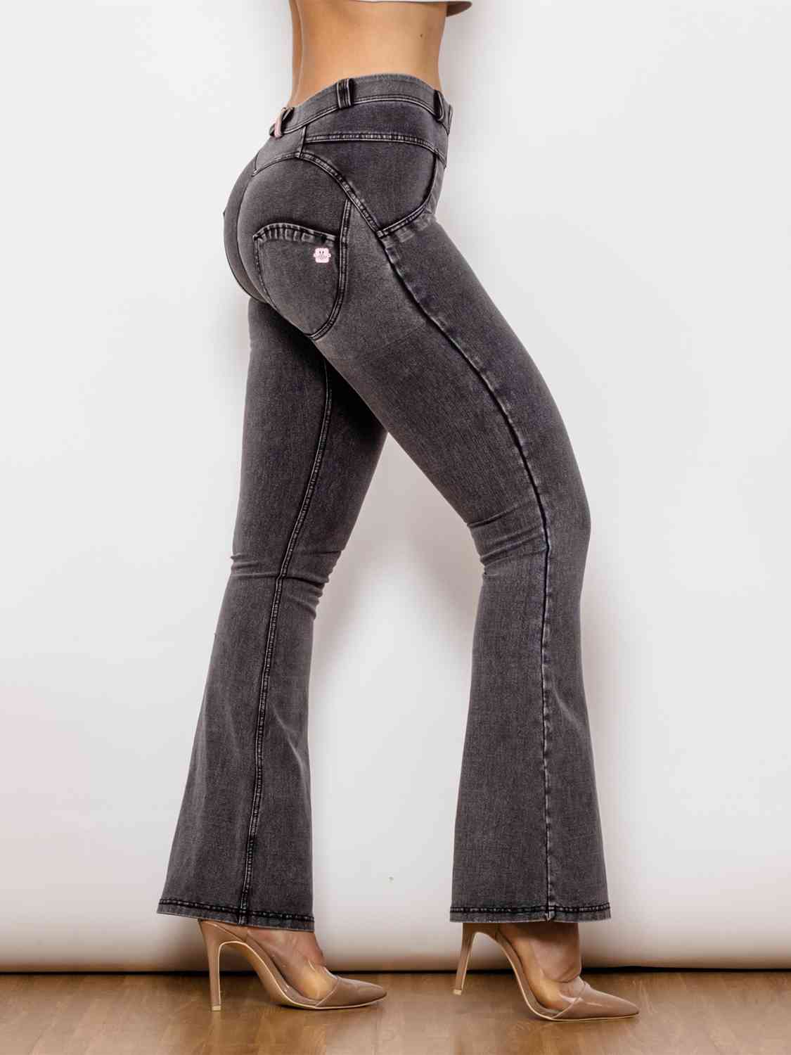 Apple/Mac - Full Size Long Bootcut Jeans (7486621057112)