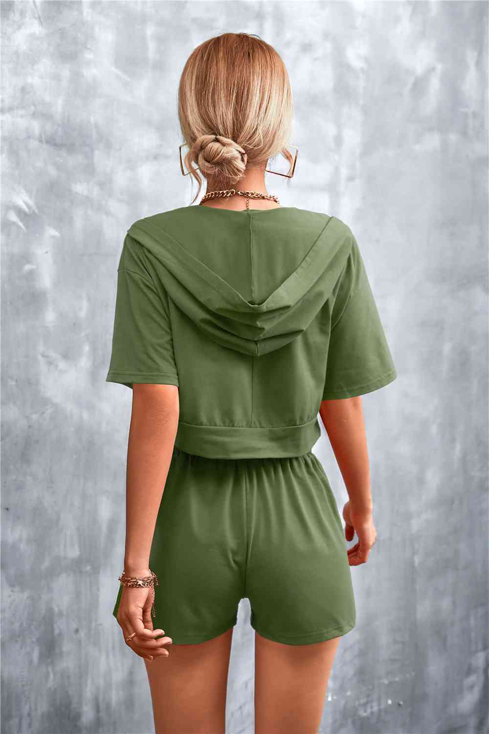 Half-Zip - Cropped Hooded T-Shirt and Shorts Set (7501483180120)