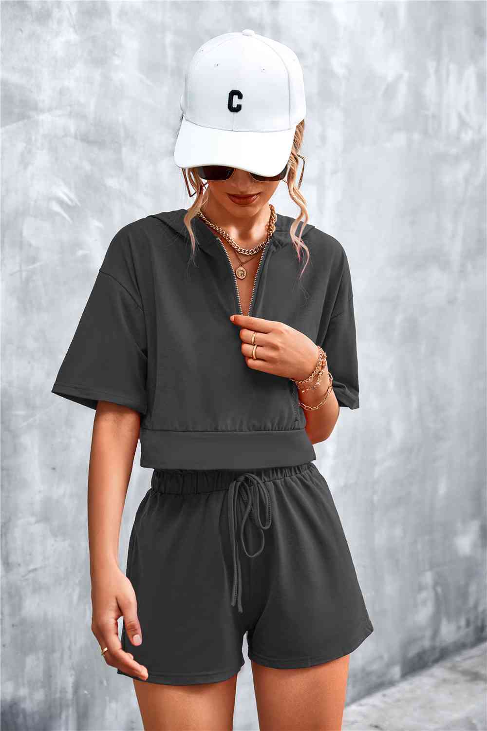 Half-Zip - Cropped Hooded T-Shirt and Shorts Set (7501483180120)