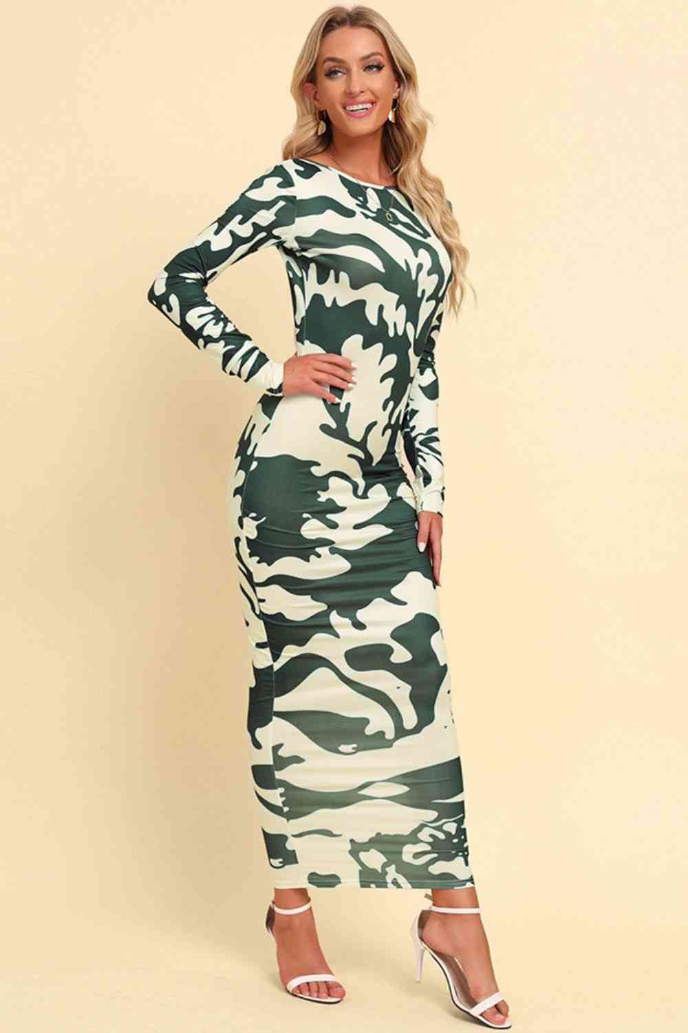 Printed Backless Long Sleeves Maxi Dress (7515565260888)