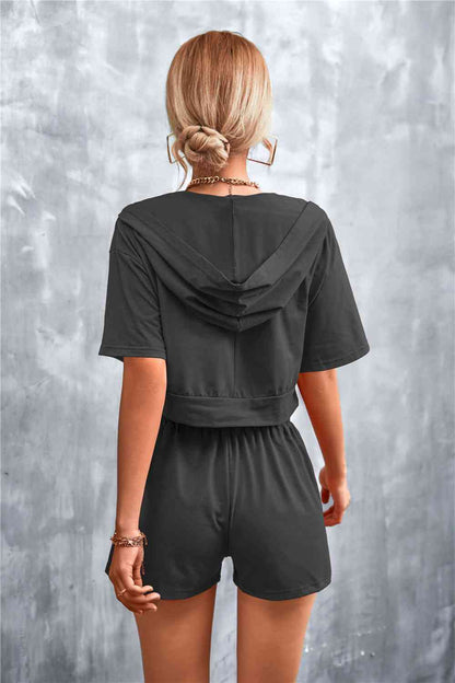 Half-Zip - Cropped Hooded T-Shirt and Shorts Set (7501483180120)