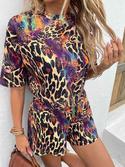 Printed Round Neck Dropped Shoulder Half Sleeve Top and Shorts Set (7501442744408)
