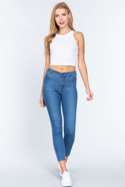 Halter Neck Crop-Top - White