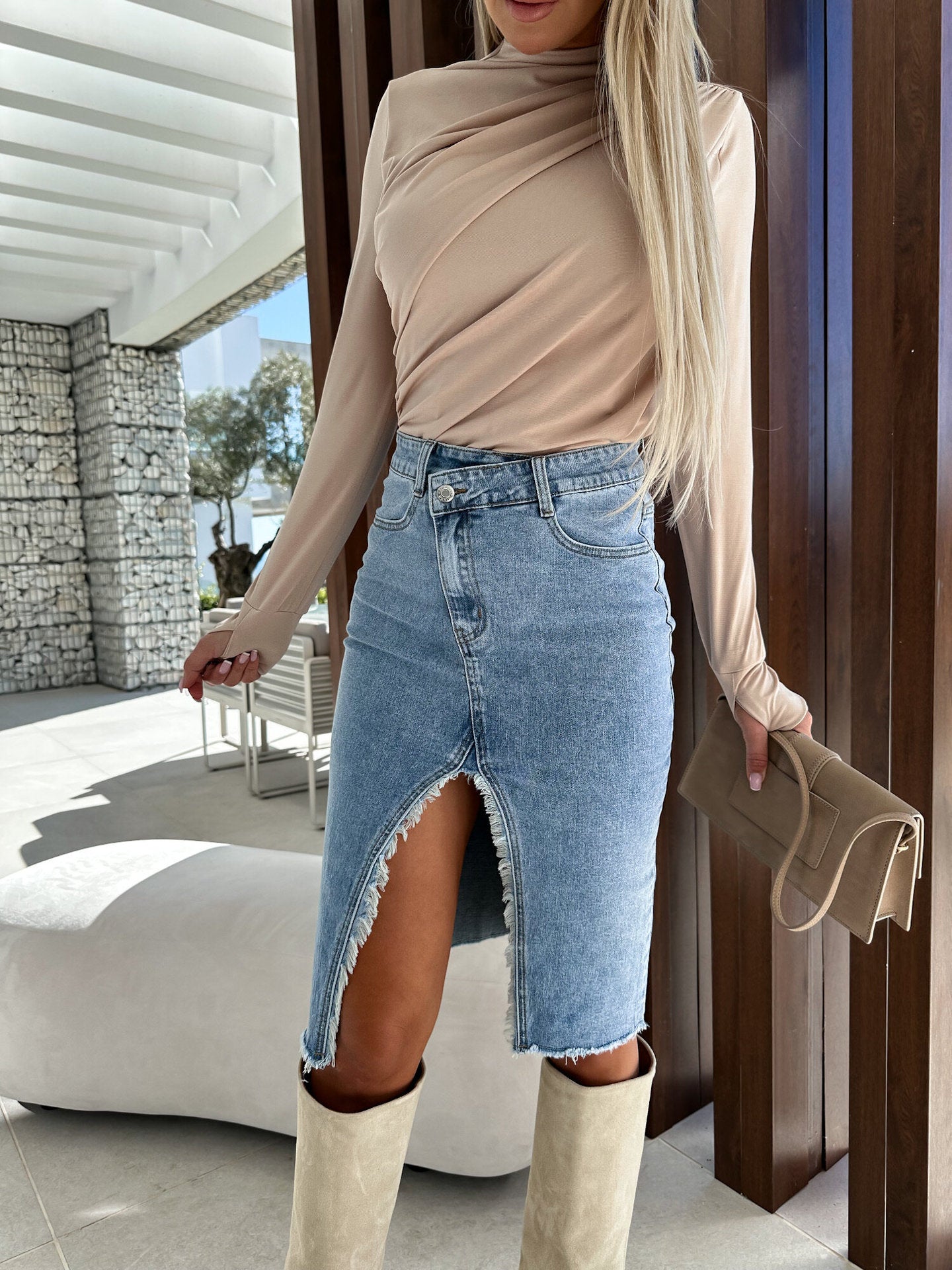 Solid Color Denim Hip Slit Skirt
