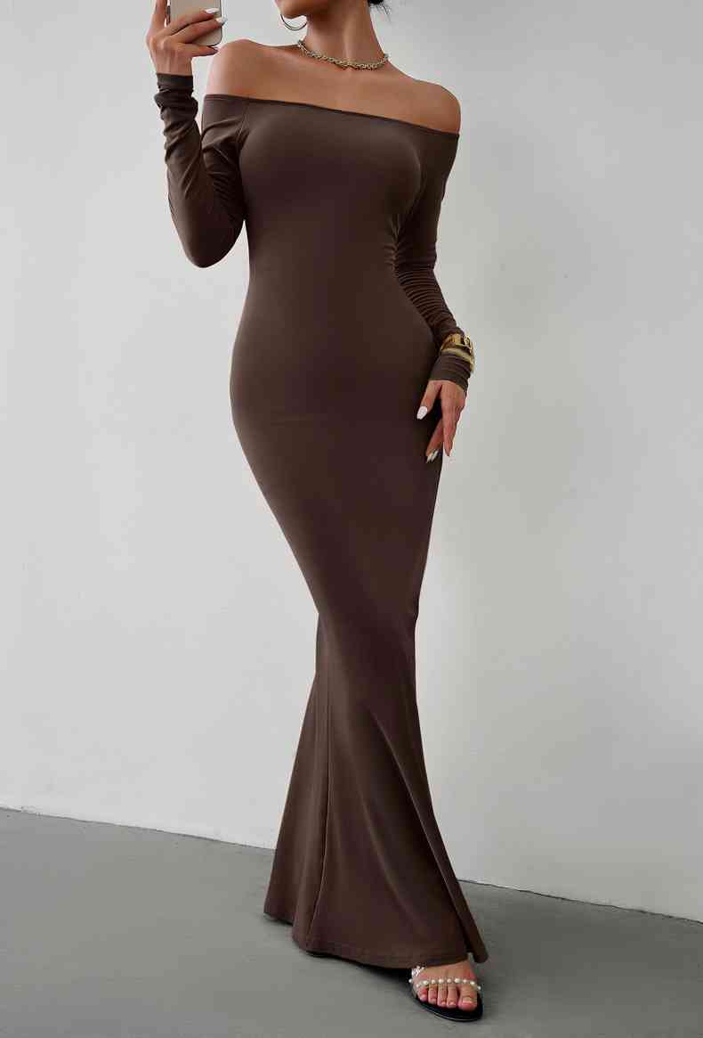 Off-Shoulder Long Sleeves Maxi Dress (7515555037272)
