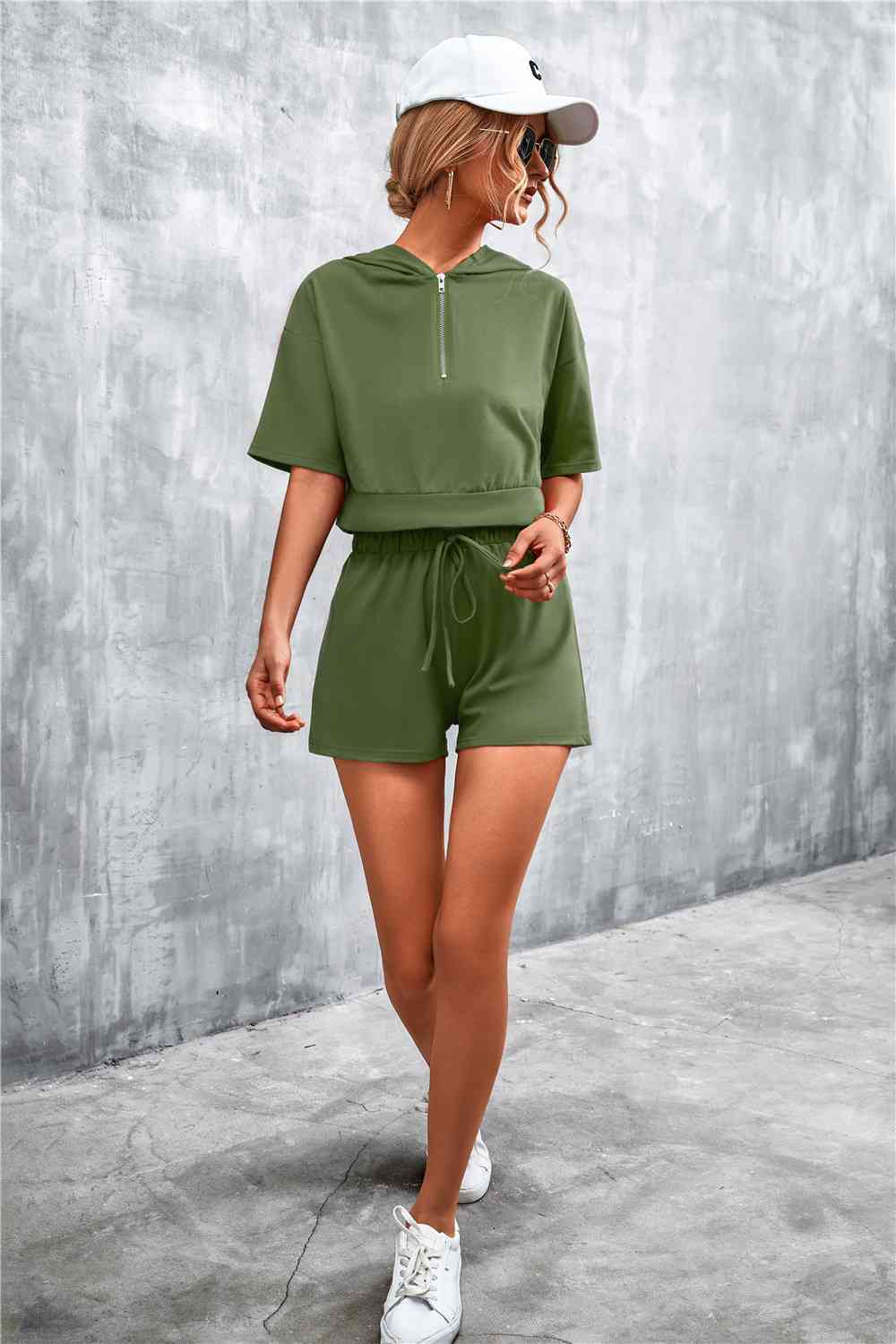 Half-Zip - Cropped Hooded T-Shirt and Shorts Set (7501483180120)