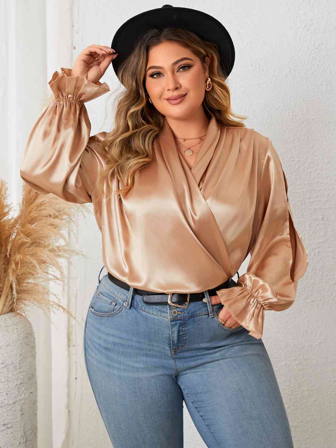 Plus-Size Surplice Neck Flounce Sleeve Blouse (7501328646232)