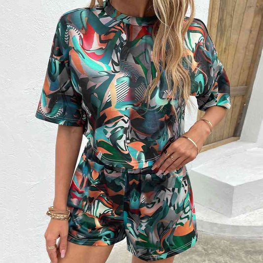 Printed Round Neck Dropped Shoulder Half Sleeve Top and Shorts Set (7501449166936)