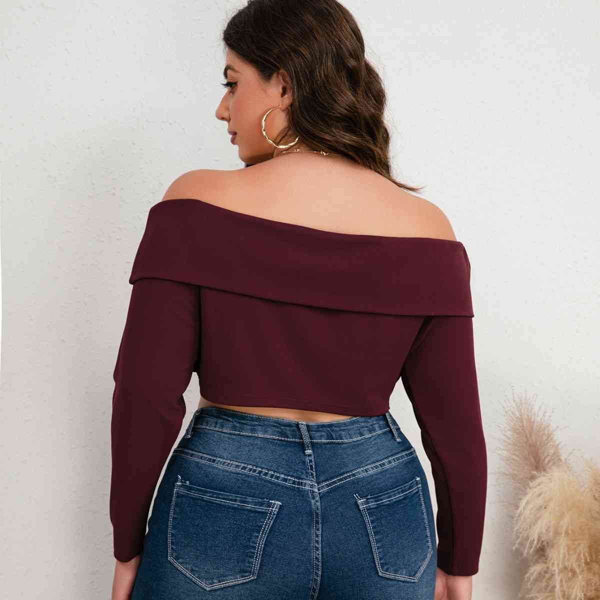Plus-Size Off-Shoulder Long Sleeves Cropped Top (7484731621464)