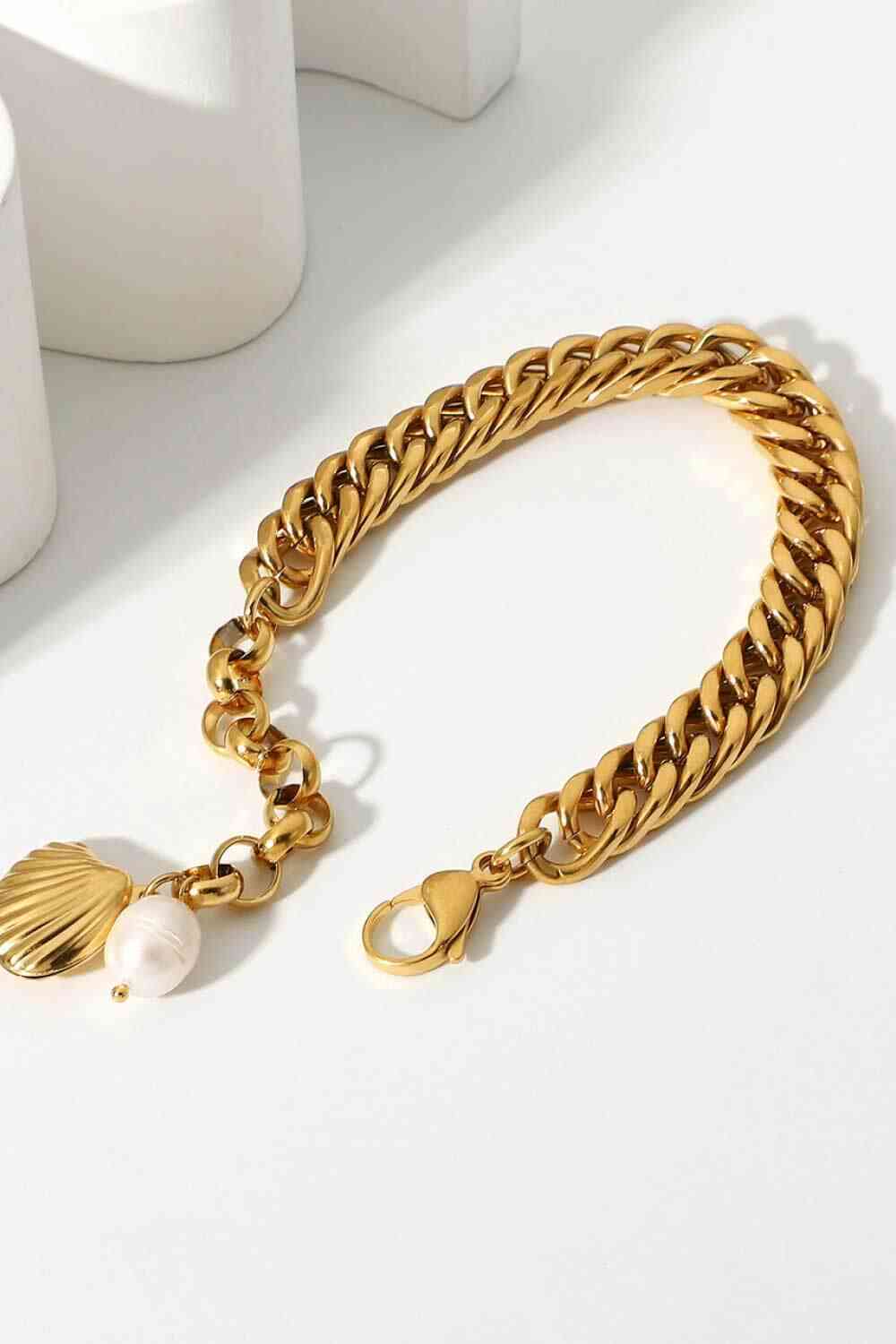 Seashells - Gold-Plated Curb Chain Bracelet 18 Carats (7500204736600)