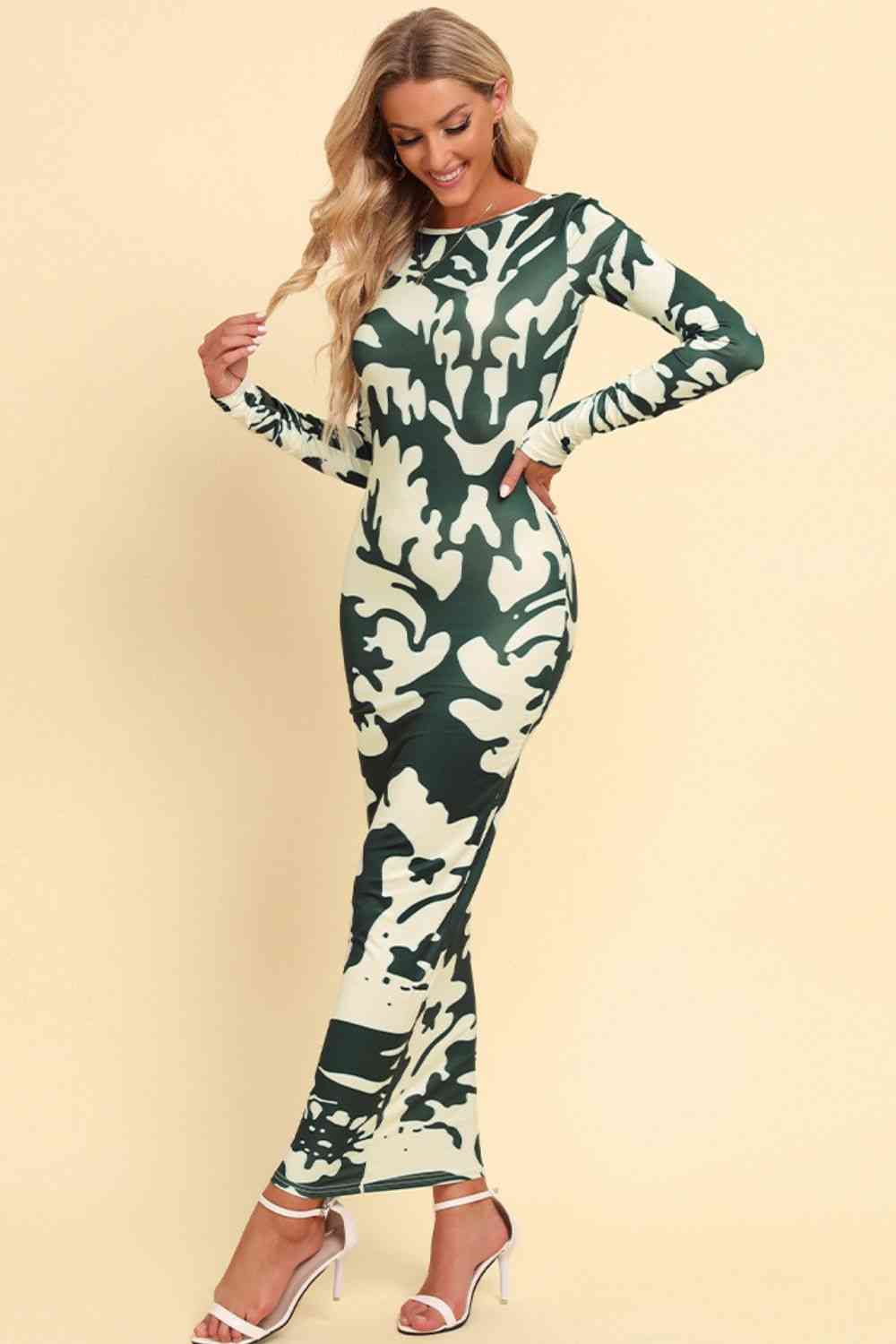 Printed Backless Long Sleeves Maxi Dress (7515565260888)
