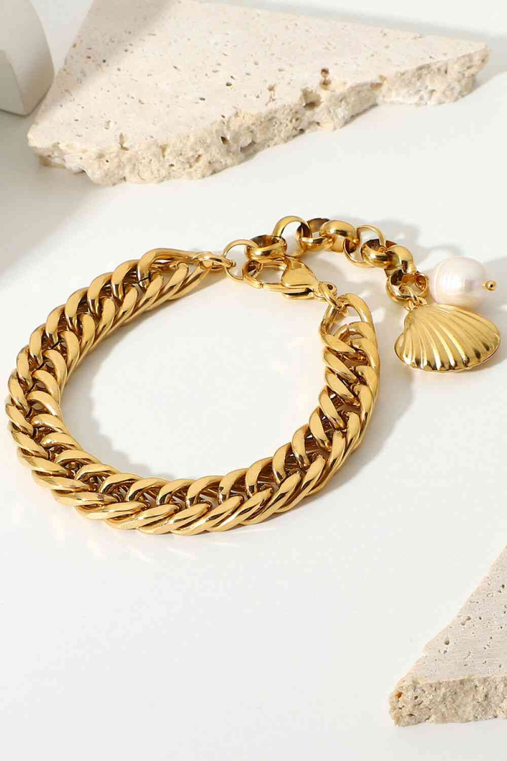 Seashells - Gold-Plated Curb Chain Bracelet 18 Carats (7500204736600)